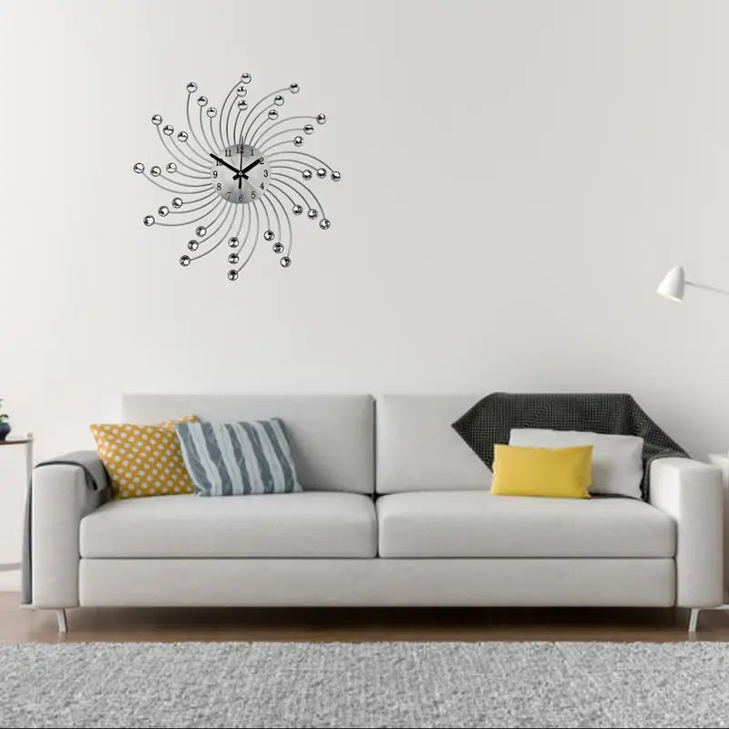 Sleek Circular Star Design Metal Fancy Wall Clock