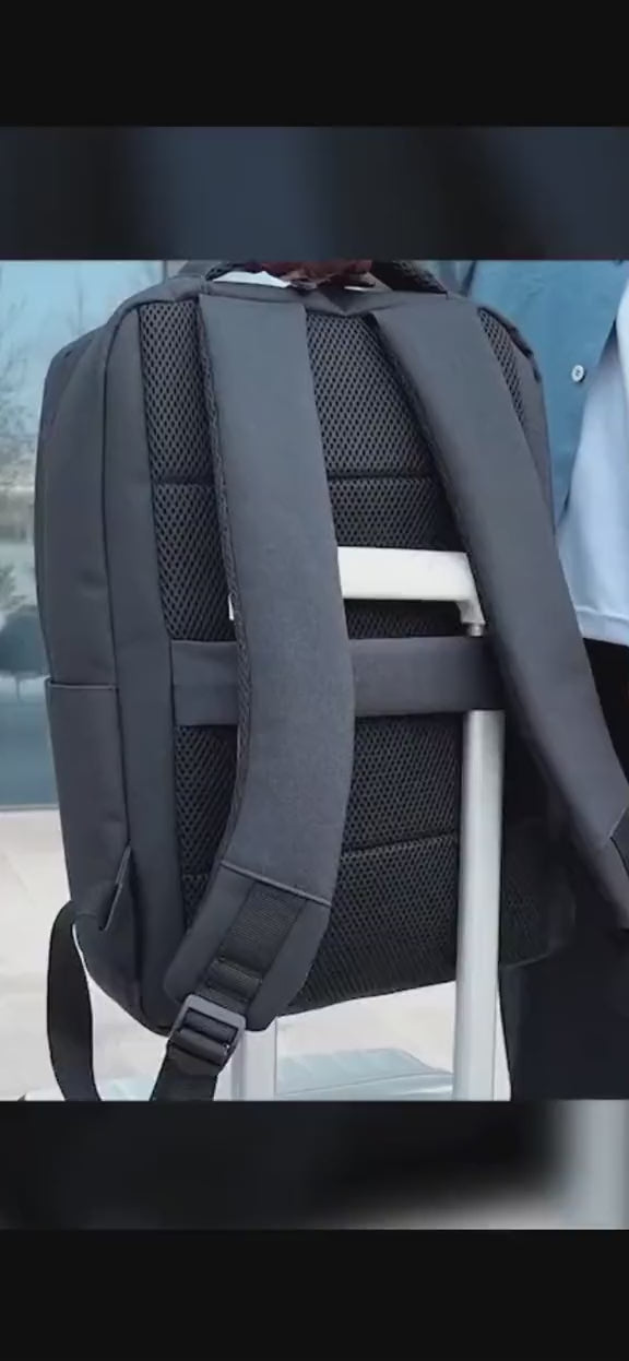 حقيبة ظهر للسفر متينة ونحيفة للجنسين مع منفذ شاحن USB