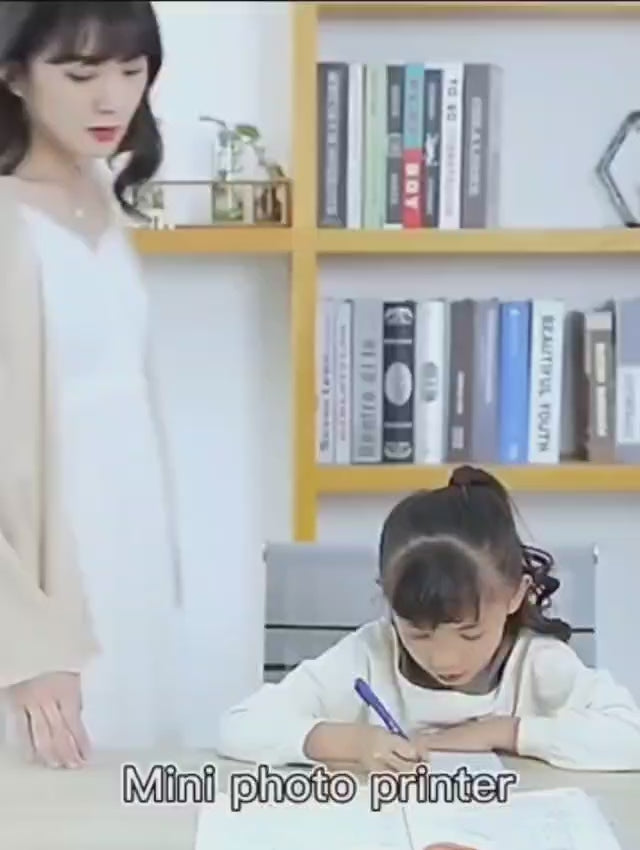 طابعة ملصقات حرارية صغيرة محمولة بواجهة BT مع إمكانية الاتصال بالهاتف المحمول