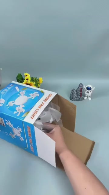 مروحة طائرة بدون طيار مضيئة، مروحة سقف برغي 3/4 شفرة مع لمبة إضاءة بجهاز تحكم عن بعد